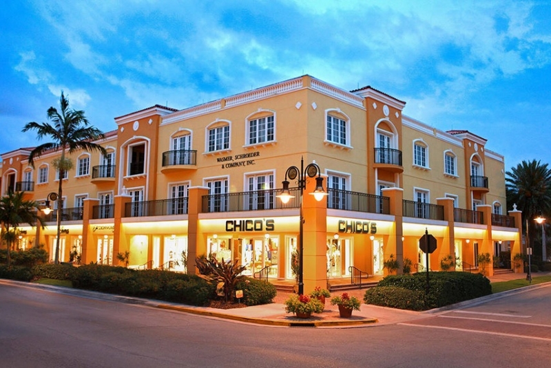 Chicos Colonnade on Fifth in Naples, FL