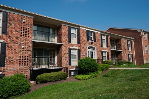 Courthouse Square Apartments - Towson, MD