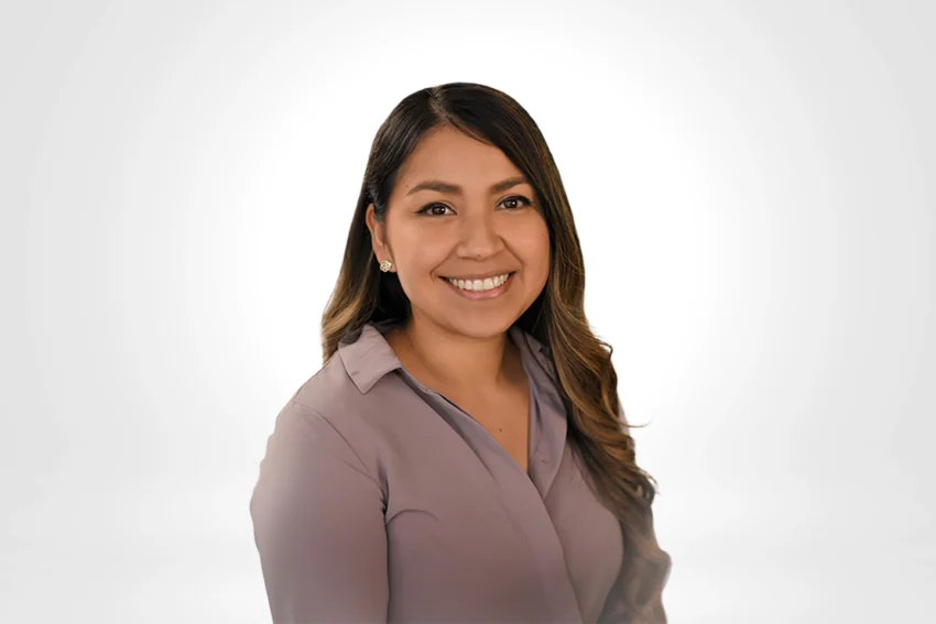 Karen Montano